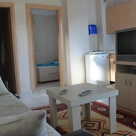 Aparthotel Kara Family 4*