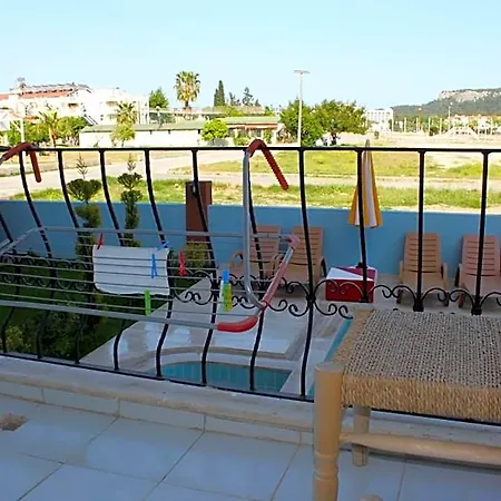 Hotel de apartamente Kara Family 4*