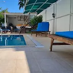 Kara Family Apart Aparthotel 4*
